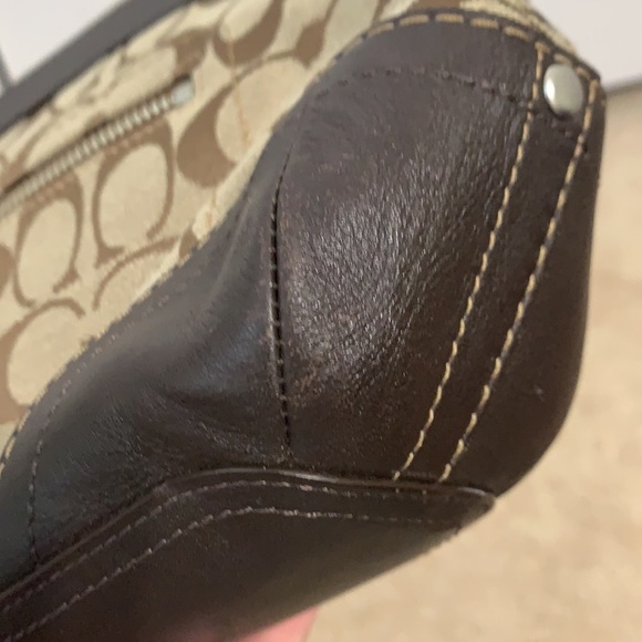 Coach purse - Picture 6 of 10